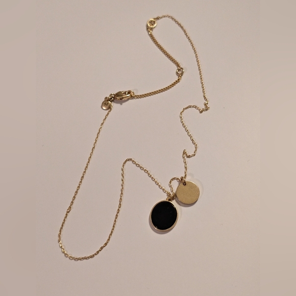 Madewell Elegant Gold and Black Pendant Necklace - Picture 3 of 7